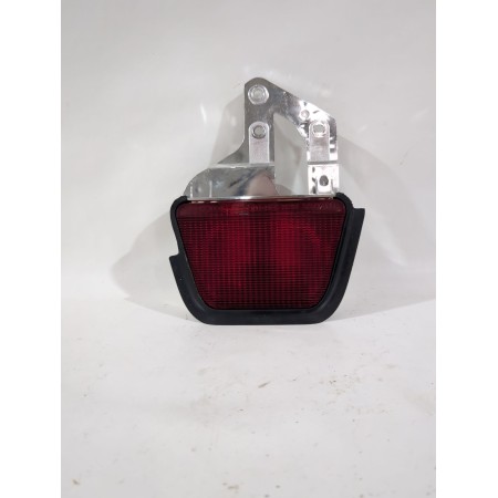 Recambio de piloto trasero central para toyota avensis (_t25_) 1.8 (zzt251_) referencia OEM IAM 8157005080  