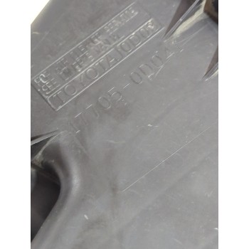 Recambio de caja filtro aire para toyota avensis (_t25_) 1.8 (zzt251_) referencia OEM IAM 177050D041  