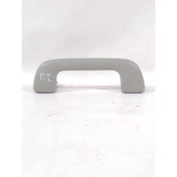 Recambio de asidero techo delantero izquierdo para toyota avensis (_t25_) 1.8 (zzt251_) referencia OEM IAM 7461005140B0  