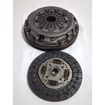 Recambio de kit embrague para toyota avensis (_t25_) 1.8 (zzt251_) referencia OEM IAM 13451000/3125005101A  