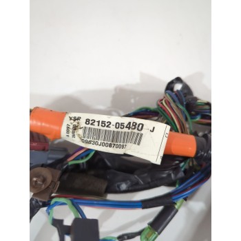 Recambio de cableado puerta para toyota avensis (_t25_) 1.8 (zzt251_) referencia OEM IAM 8215205480  