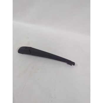 BRAZO LIMPIA TRASERO 852410D170 