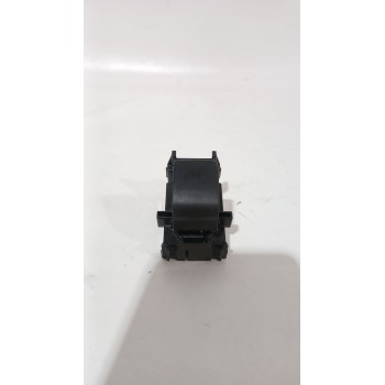 Recambio de mando elevalunas trasero derecho para toyota yaris cross (mxp_) 1.5 hybrid (mxpj10) referencia OEM IAM 8481002260  