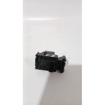 Recambio de mando elevalunas trasero derecho para toyota yaris cross (mxp_) 1.5 hybrid (mxpj10) referencia OEM IAM 8481002260  