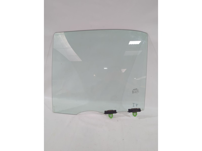 Recambio de luna trasera izquierda para toyota yaris cross (mxp_) 1.5 hybrid (mxpj10) referencia OEM IAM 681040D011  