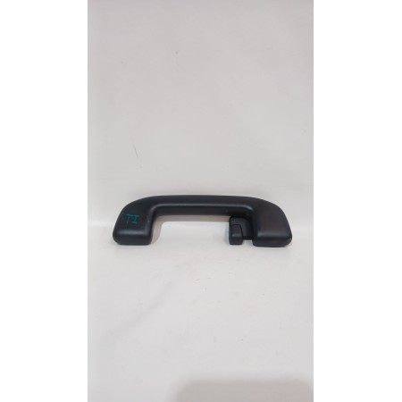 Recambio de asidero techo trasero izquierdo para toyota yaris cross (mxp_) 1.5 hybrid (mxpj10) referencia OEM IAM 7461047040  