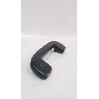 Recambio de asidero techo delantero izquierdo para toyota yaris cross (mxp_) 1.5 hybrid (mxpj10) referencia OEM IAM 7461047040  
