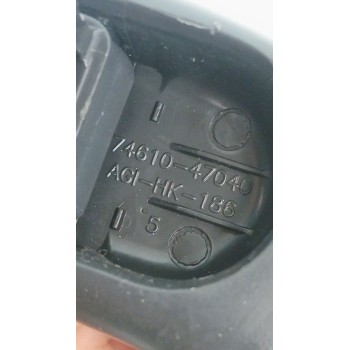Recambio de asidero techo delantero izquierdo para toyota yaris cross (mxp_) 1.5 hybrid (mxpj10) referencia OEM IAM 7461047040  