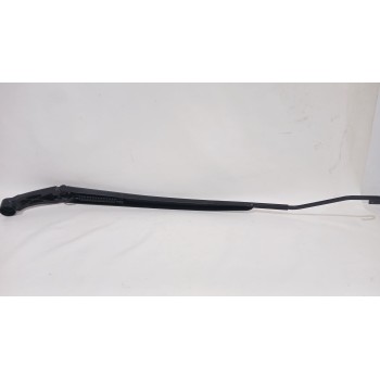 Recambio de brazo limpia delantero derecho para toyota yaris cross (mxp_) 1.5 hybrid (mxpj10) referencia OEM IAM 852110D290  