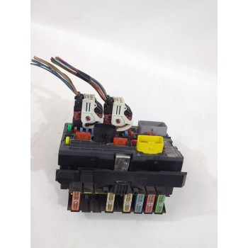 Recambio de caja reles / fusibles para peugeot partner furgoneta/monovolumen 1.6 hdi 90 referencia OEM IAM 9807028780/9807028880
