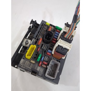 Recambio de caja reles / fusibles para peugeot partner furgoneta/monovolumen 1.6 hdi 90 referencia OEM IAM 9807028780/9807028880