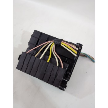Recambio de caja reles / fusibles para peugeot partner furgoneta/monovolumen 1.6 hdi 90 referencia OEM IAM 9807028780/9807028880