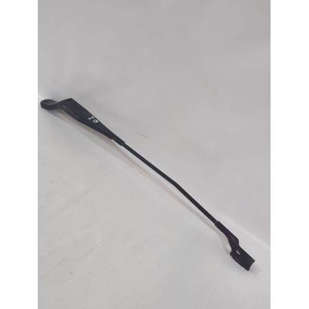 Recambio de brazo limpia delantero izquierdo para peugeot partner furgoneta/monovolumen 1.6 hdi 90 referencia OEM IAM 6429FG  