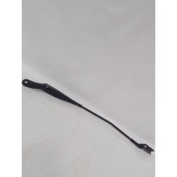 Recambio de brazo limpia delantero izquierdo para peugeot partner furgoneta/monovolumen 1.6 hdi 90 referencia OEM IAM 6429FG  