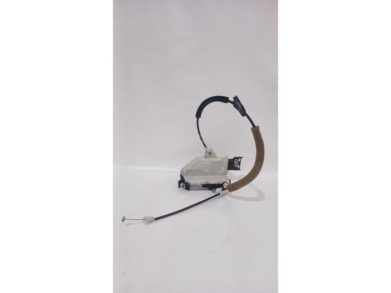 Recambio de cerradura puerta delantera derecha para peugeot partner furgoneta/monovolumen 1.6 hdi 90 referencia OEM IAM 9135EA  