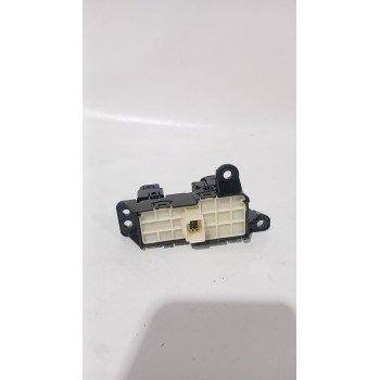 Recambio de palanca freno mano electrico para toyota yaris cross (mxp_) 1.5 hybrid (mxpj10) referencia OEM IAM 75P286  