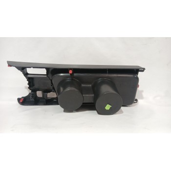 Recambio de posavasos para toyota yaris cross (mxp_) 1.5 hybrid (mxpj10) referencia OEM IAM 58805K0040  