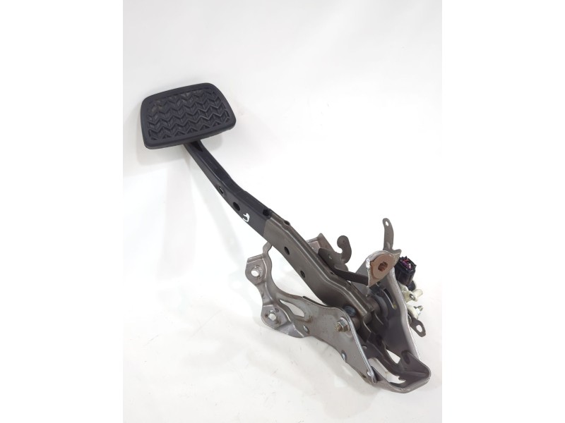 Recambio de pedal freno para lexus ct (zwa10_) 200h (zwa10_) referencia OEM IAM 4711076060  