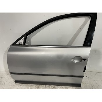 Recambio de puerta delantera izquierda para volkswagen passat berlina (3b3) advance referencia OEM IAM 3B4831051BE  