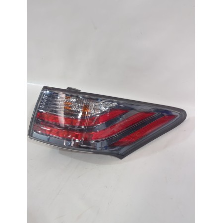 Recambio de piloto trasero derecho para lexus ct (zwa10_) 200h (zwa10_) referencia OEM IAM 8155176020  