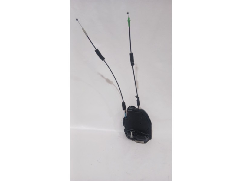 Recambio de cerradura puerta trasera izquierda para lexus ct (zwa10_) 200h (zwa10_) referencia OEM IAM 6906033131  
