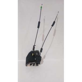 Recambio de cerradura puerta trasera izquierda para lexus ct (zwa10_) 200h (zwa10_) referencia OEM IAM 6906033131  