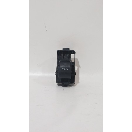Recambio de mando elevalunas trasero izquierdo para lexus ct (zwa10_) 200h (zwa10_) referencia OEM IAM 8481033120  