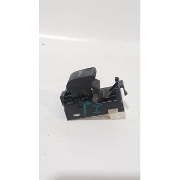 Recambio de mando elevalunas trasero izquierdo para lexus ct (zwa10_) 200h (zwa10_) referencia OEM IAM 8481033120  