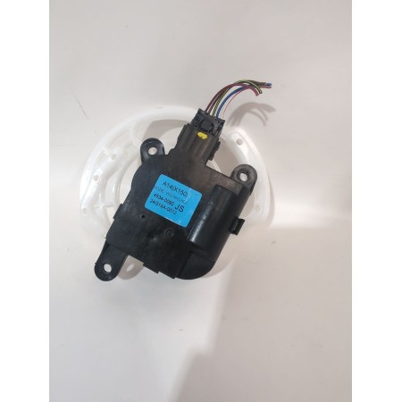 Recambio de motor apertura trampillas climatizador para ssangyong tivoli 1.5 referencia OEM IAM 45340090  