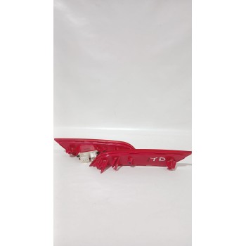 Recambio de reflector para ssangyong tivoli 1.5 referencia OEM IAM 8390135900/ 8390235900  