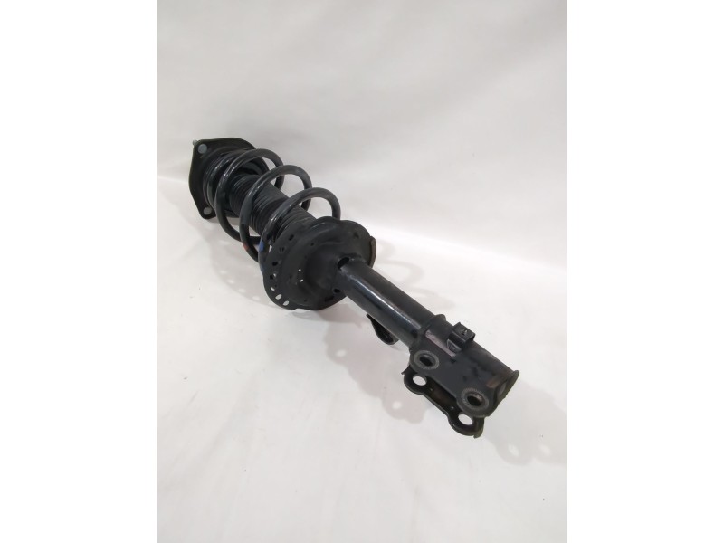 Recambio de amortiguador delantero derecho para ssangyong tivoli 1.5 referencia OEM IAM 4432035000  