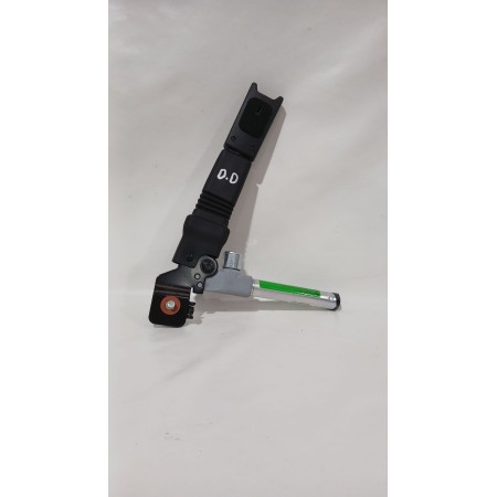 Recambio de enganche cinturon delantero derecho para ssangyong tivoli 1.5 referencia OEM IAM 7466235000LBH  