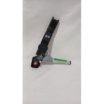 Recambio de enganche cinturon delantero derecho para ssangyong tivoli 1.5 referencia OEM IAM 7466235000LBH  