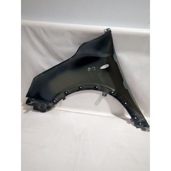 Recambio de aleta delantera derecha para ssangyong tivoli 1.5 referencia OEM IAM 5182135010  