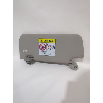 Recambio de parasol derecho para ssangyong tivoli 1.5 referencia OEM IAM 7612035100LBH  