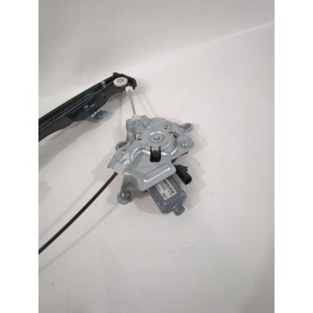 Recambio de elevalunas delantero izquierdo para ssangyong tivoli 1.5 referencia OEM IAM 7231135000  