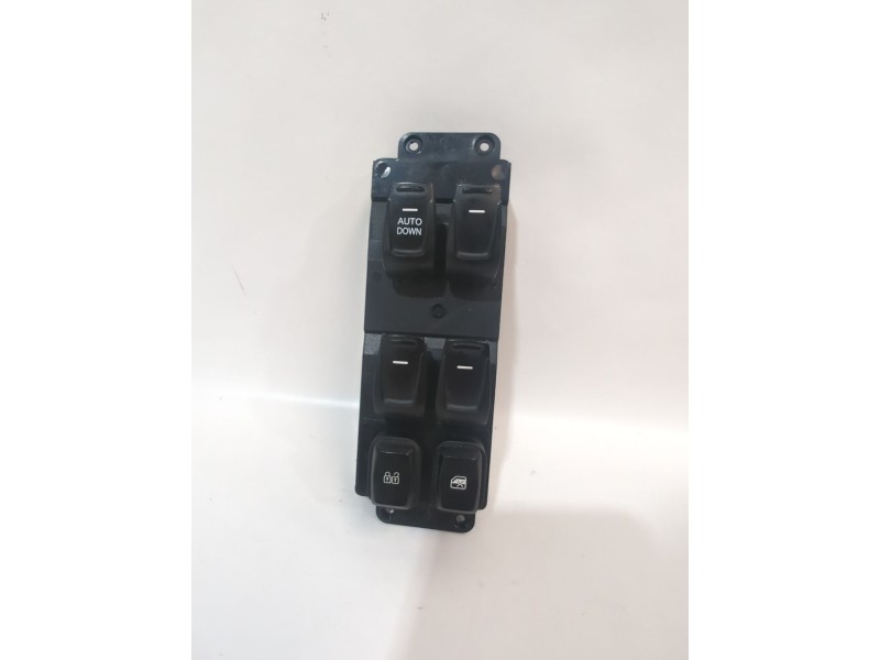 Recambio de mando elevalunas delantero izquierdo para ssangyong tivoli 1.5 referencia OEM IAM 8581135100/299139562  