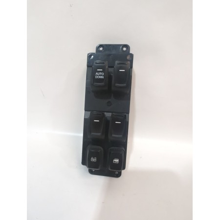 Recambio de mando elevalunas delantero izquierdo para ssangyong tivoli 1.5 referencia OEM IAM 8581135100/299139562  