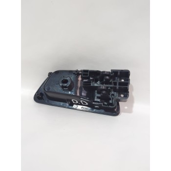 Recambio de maneta interior delantera derecha para ssangyong tivoli 1.5 referencia OEM IAM 7242035000LBH  