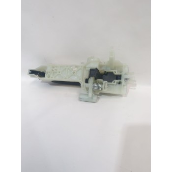 Recambio de maneta exterior delantera derecha para ssangyong tivoli 1.5 referencia OEM IAM 7245035001LAK  