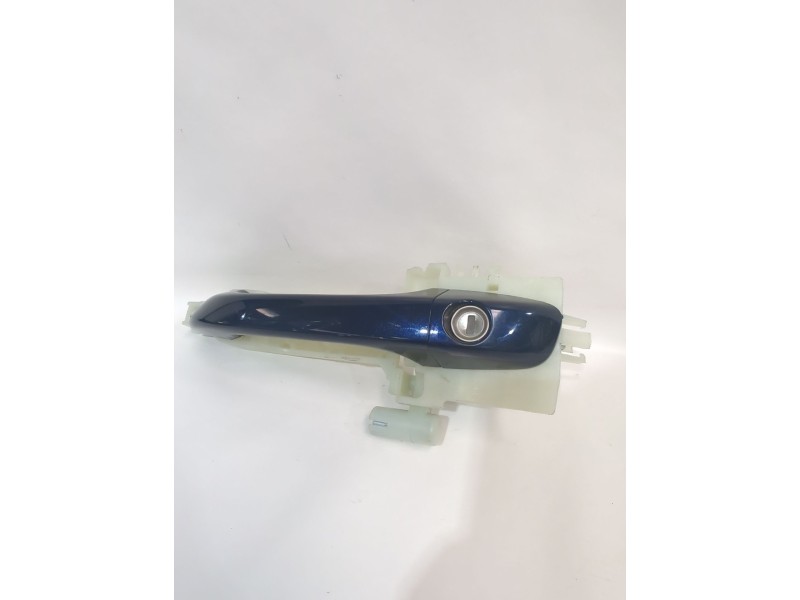 Recambio de maneta exterior delantera izquierda para ssangyong tivoli 1.5 referencia OEM IAM 7244035001LAK  