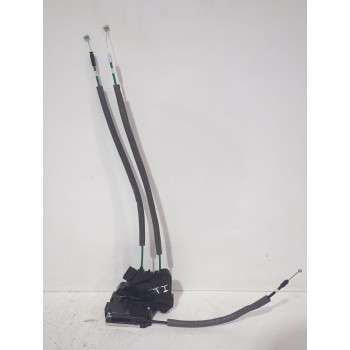 Recambio de cerradura puerta trasera izquierda para ssangyong tivoli 1.5 referencia OEM IAM 7131035001  