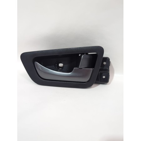 Recambio de maneta interior trasera derecha para ssangyong tivoli 1.5 referencia OEM IAM 7242035000LBH  