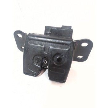 Recambio de cerradura maletero / porton para ssangyong tivoli 1.5 referencia OEM IAM 7141035001  