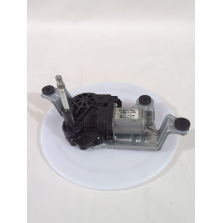 Recambio de motor limpia trasero para ssangyong tivoli 1.5 referencia OEM IAM 8612035000  