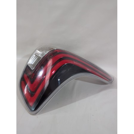 Recambio de piloto trasero derecho para ssangyong tivoli 1.5 referencia OEM IAM 8360235500/8360235801  