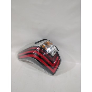 Recambio de piloto trasero izquierdo para ssangyong tivoli 1.5 referencia OEM IAM 8360135500  