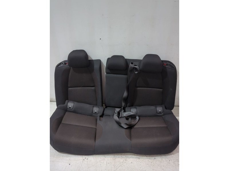 Recambio de asiento trasero para mazda 3 hatchback (bp) skyactiv-x m hybrid awd (bp2h) referencia OEM IAM   