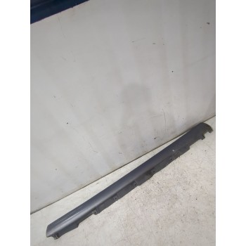 Recambio de faldon lateral para toyota avensis (_t25_) 1.8 (zzt251_) referencia OEM IAM 7585105010  