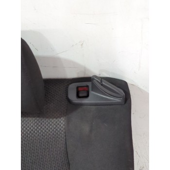 Recambio de asiento trasero para toyota avensis (_t25_) 1.8 (zzt251_) referencia OEM IAM   